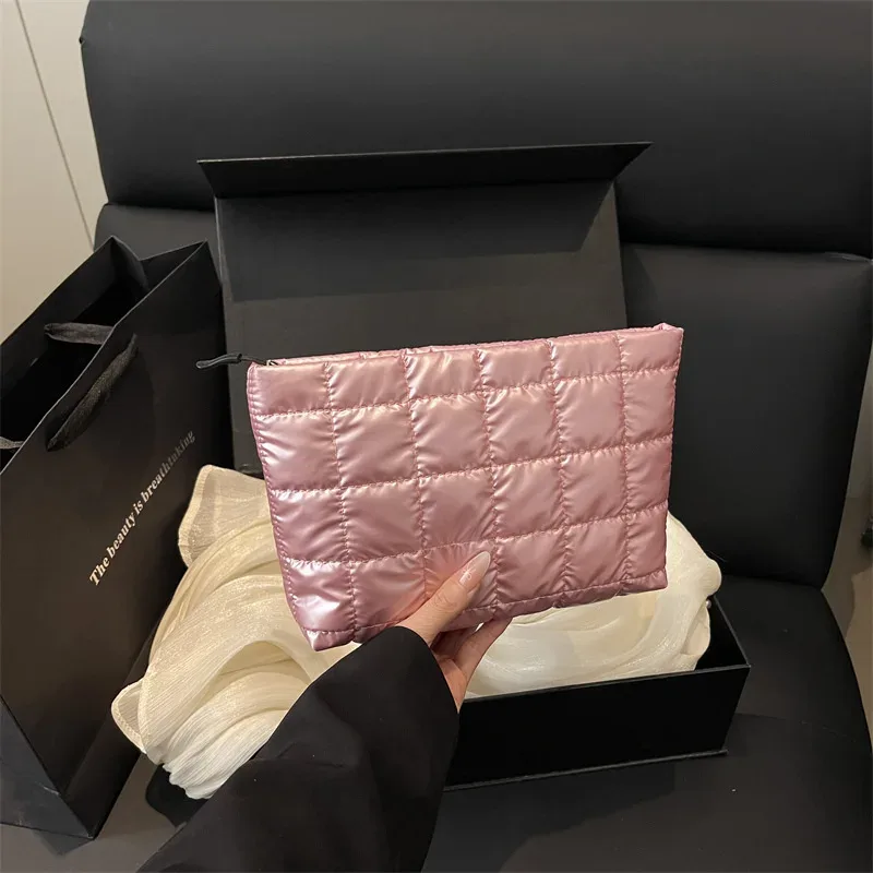 sac de rangement de maquillage de grande capacité, sac à cosmétiques de voyage de couleur unie pour femmes, sac de rangement de maquillage rembourré et matelassé