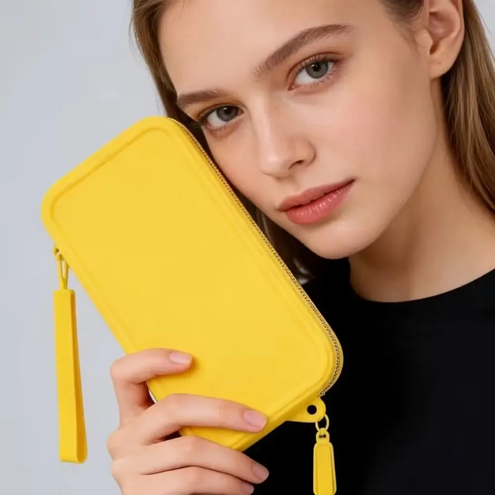 sac de maquillage multi-usages en silicone, résistant aux chocs, couleur unie, organisateur de rangement carré, sac cosmétique universel imperméable et portable
