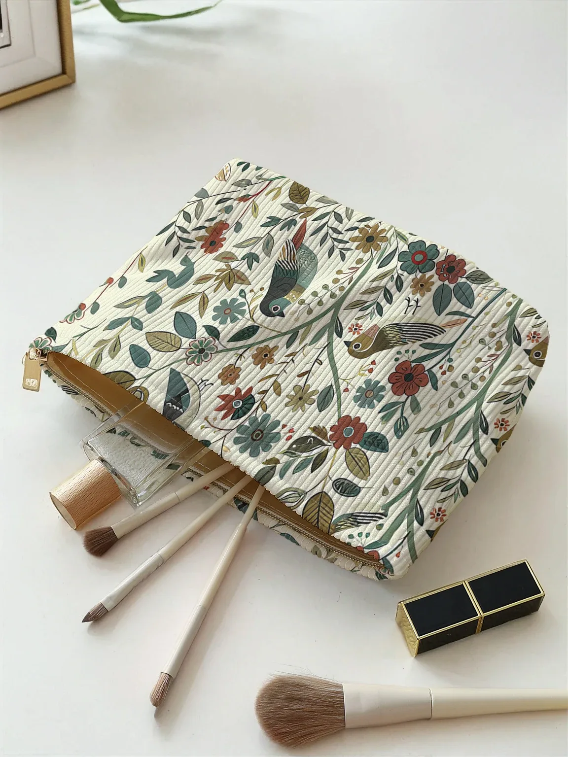 1 pièce, trousse de maquillage en velours côtelé avec motif d'oiseaux et de branches, légère et multifonctionnelle pour le rangement des cosmétiques.