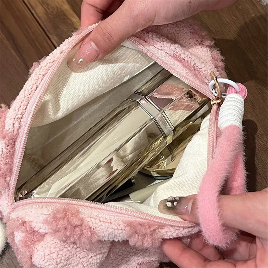 sacs à maquillage en peluche ins avec poignée, sac de rangement cosmétique de voyage doux, organiseur portable imprimé cœur, trousse à crayons, pochette de soirée
