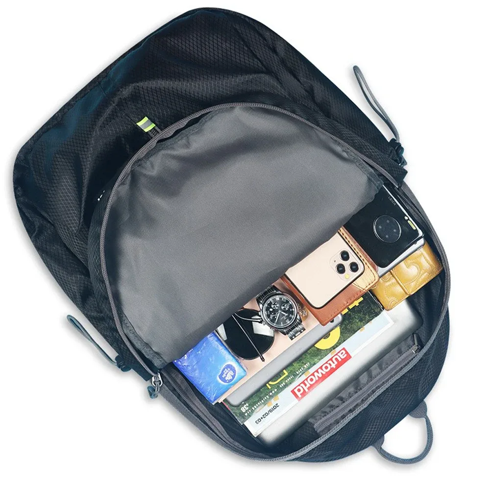 sac à dos pliable imperméable avec port pour écouteurs, sac à dos de randonnée léger de grande capacité pour le camping en plein air et les voyages, 11 couleurs