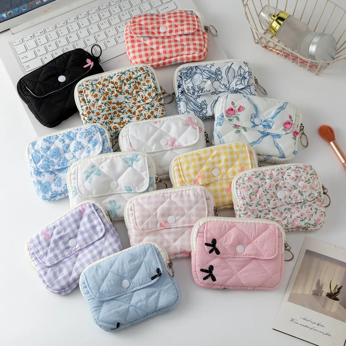 mini sac à cosmétiques carré mignon pour femmes, pochette de rangement pour serviettes hygiéniques, rouge à lèvres, petits sacs de maquillage à fermeture éclair