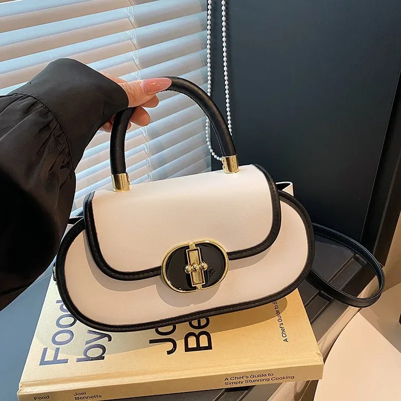 sac à bandoulière carré élégant pour femme, style luxueux haut de gamme, design unique, sac à main multifonctionnel décontracté pour le travail et les week-ends