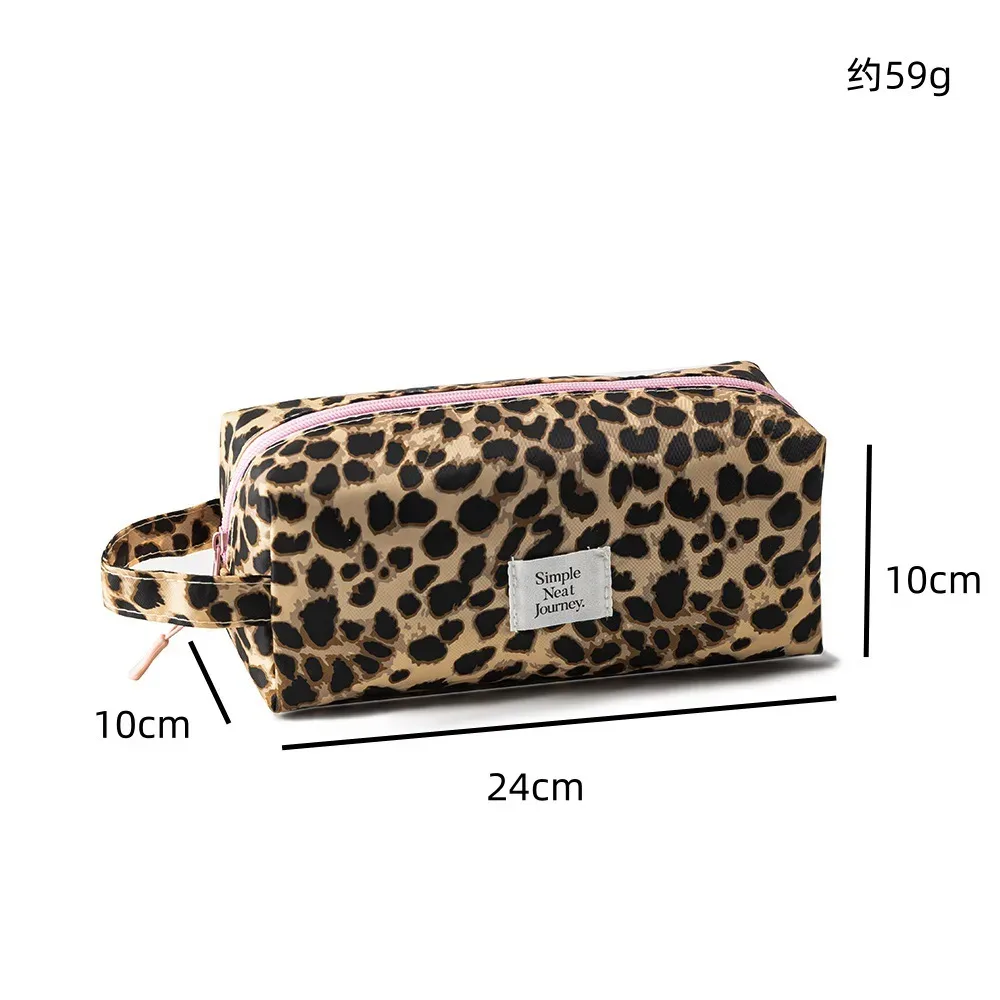 trousse de maquillage de voyage imprimé léopard, étui cosmétique étanche, pochette de toilette essentielle en tissu pour femmes en voyage d'affaires