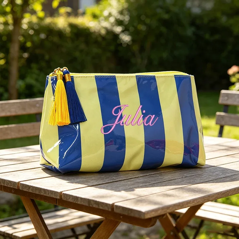 personnalisation de broderie / version standard, deux options, pochette rayée, trousse de maquillage exquise à fermeture éclair avec pompon, saison de rentrée scolaire, cadeau idéal