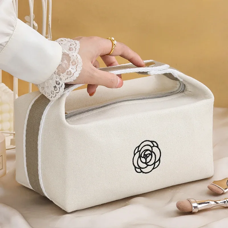 trousse de maquillage portable en toile de camélia, sac de rangement pour cosmétiques et soins de la peau, articles de toilette de grande capacité, voyage, détermination de la qualité supérieure