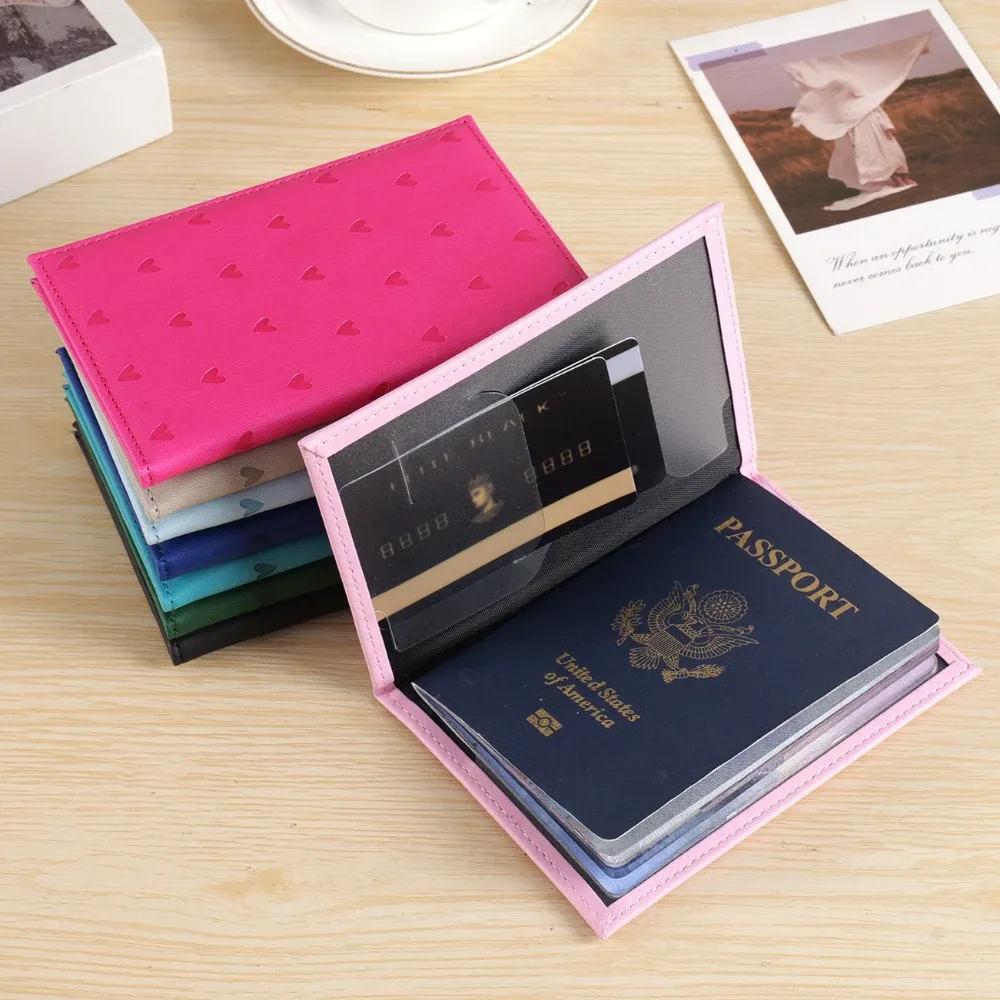porte-passeport en cuir pu avec imprimé cœur mignon, portefeuille de voyage, housse de passeport pour femmes, accessoires de voyage, étui de protection pour documents