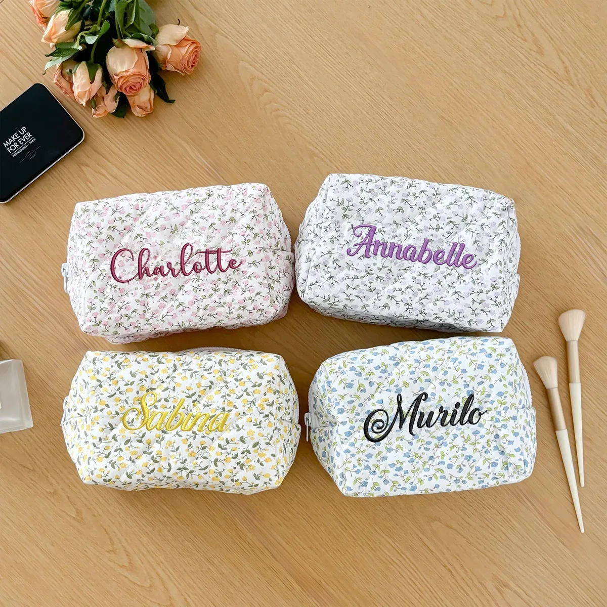 pochette de maquillage florale personnalisée, pochette cosmétique matelassée, broderie personnalisée, organiseur de voyage, cadeau pour femmes et filles, mignon