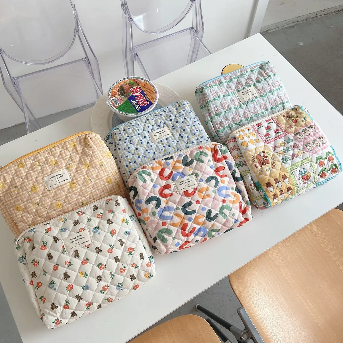 sac de maquillage coréen matelassé à fleurs pour femmes, trousse de toilette portable, sacs à main à couches, organisateur floral, pochette de rangement pour cosmétiques