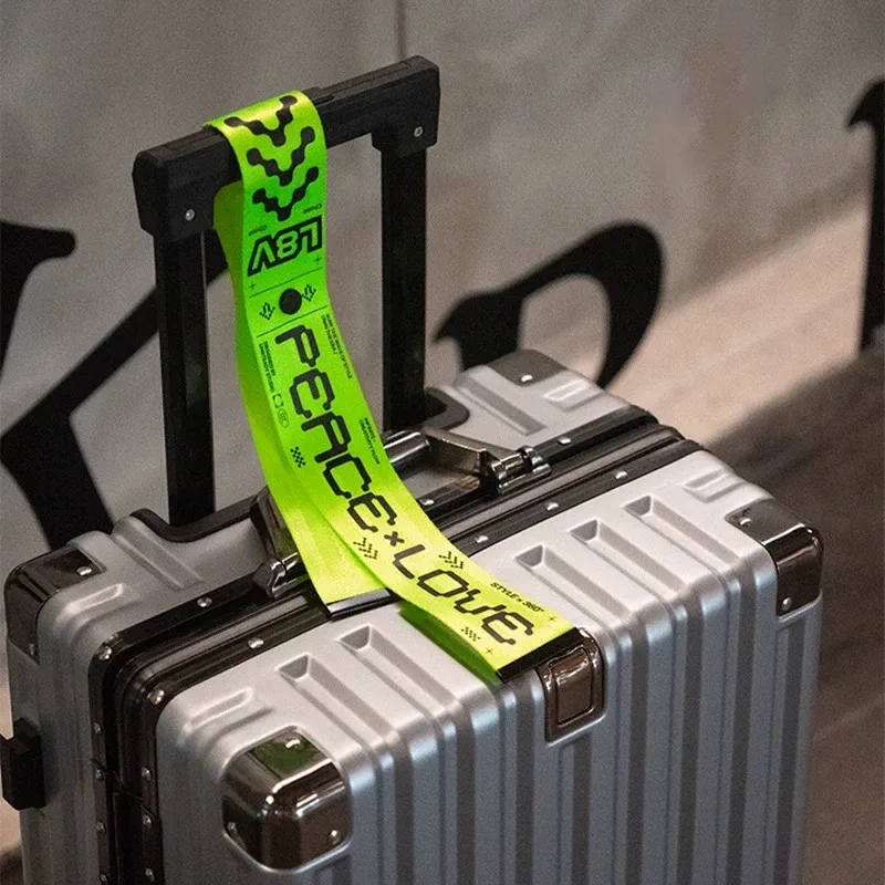 Étiquette Bagage PVC Fluorescente Vert Bleu Noir Texte Peace Love Motif Graphique Usage Voyage Identification Valise