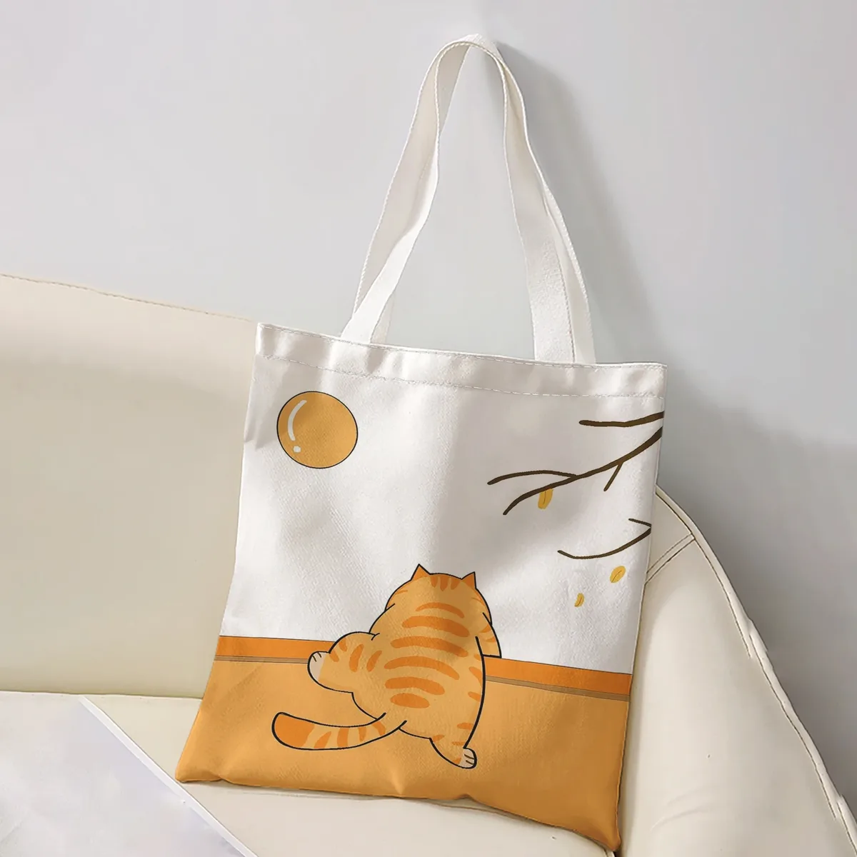 sac fourre-tout à imprimé chat tigré orange et branche d'automne, sac à bandoulière de grande capacité pour le shopping, les voyages et l'usage quotidien