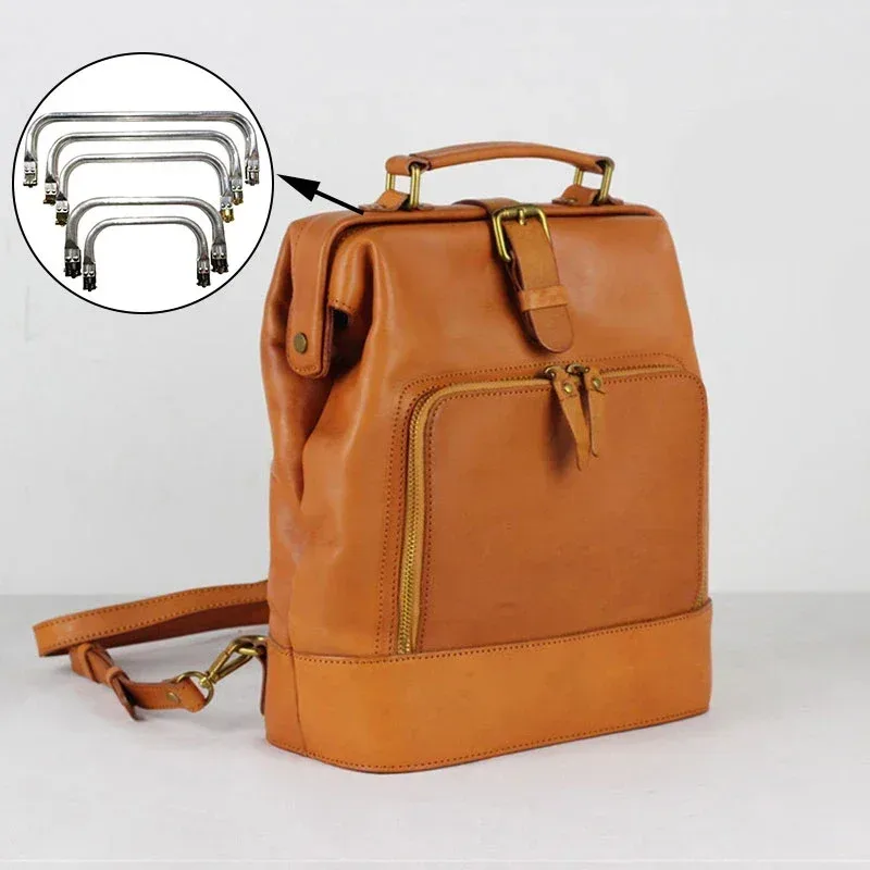 support sac métal argenté organisateur léger adaptation sacs divers tailles incurvées boutons dorés accessoire bagage
