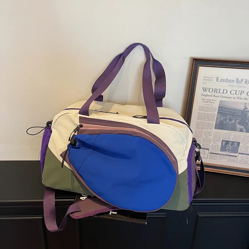 sac de sport multifonctionnel pour tennis avec porte-chaussettes, sac de sport de gym avec bandoulière, sac de week-end en nylon colorblock pour femmes