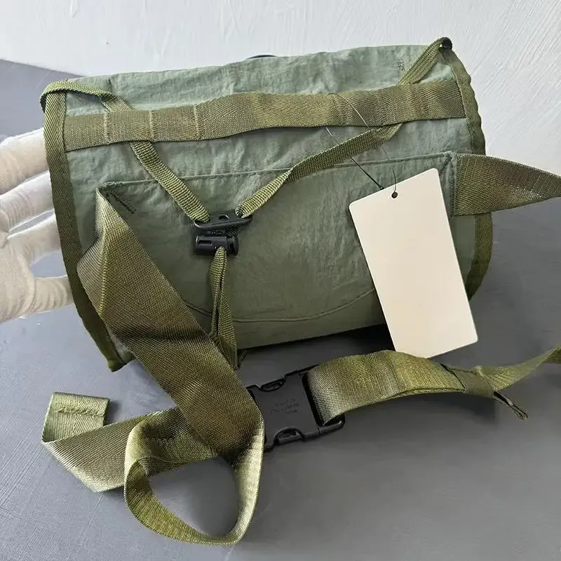 nouveau sac à bandoulière rétro pour homme, sac à bandoulière en nylon noir tendance, sac messager décontracté pour femme pour l'extérieur