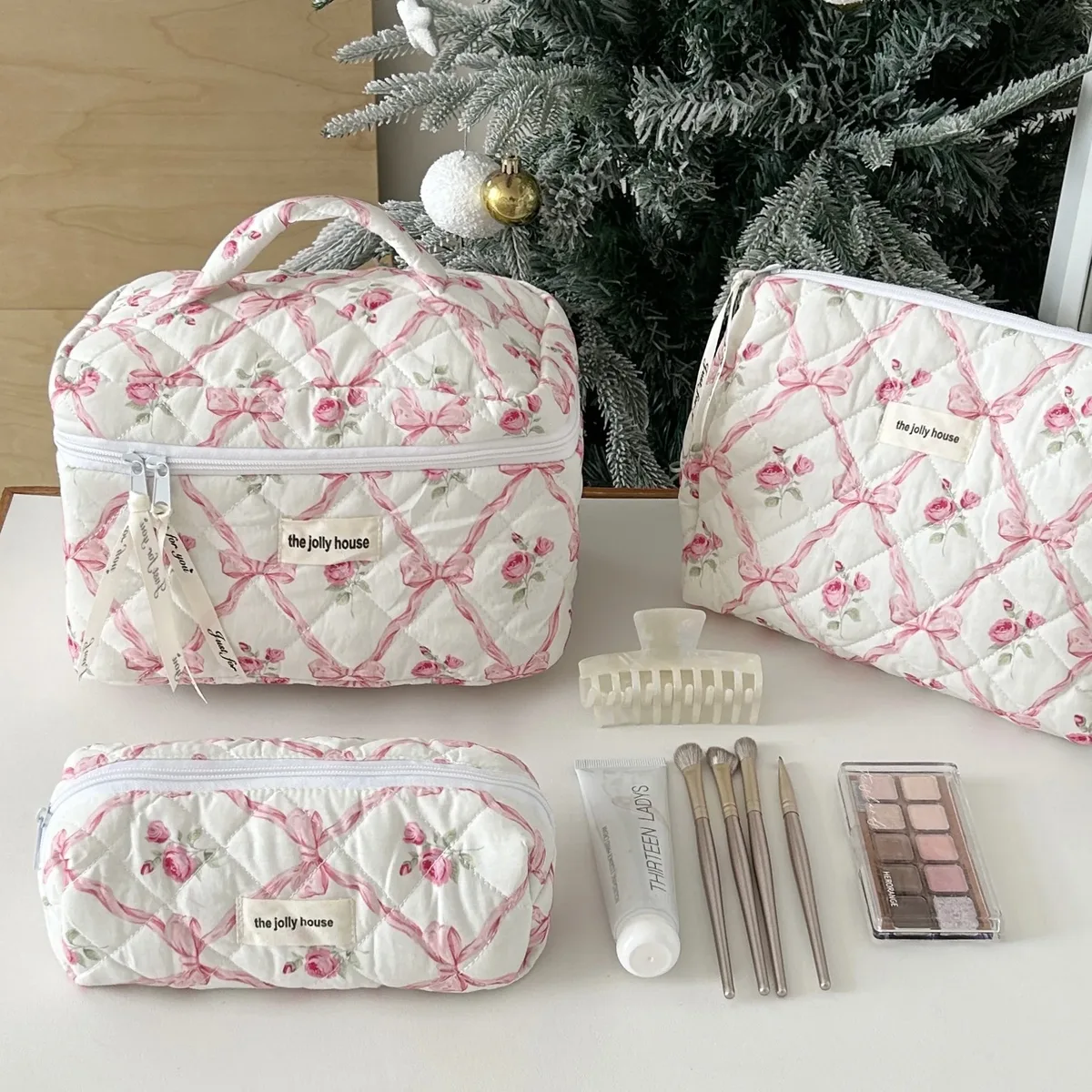 sac de maquillage en coton matelassé avec nœud mignon pour femmes, organisateur de cosmétiques à fermeture éclair, sac à main en tissu, trousse de toilette portable pour filles