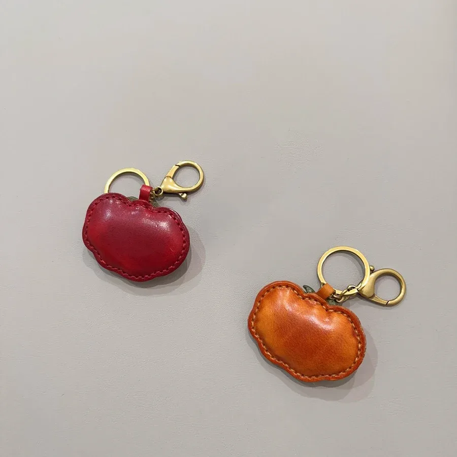 breloque de sac en cuir de vachette motif citrouille, pendentif tomate exquis, accessoire de sac à dos mignon et polyvalent pour femme, porte-clés