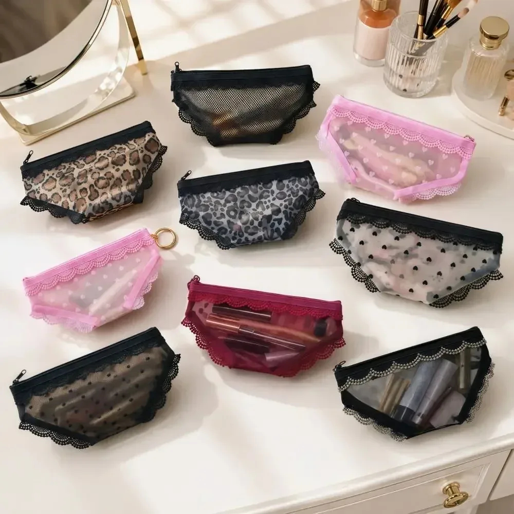 pochette de rangement cosmétique unique en forme de slip, transparente en maille, style y2k, avec dentelle et motif cœur, pour le voyage