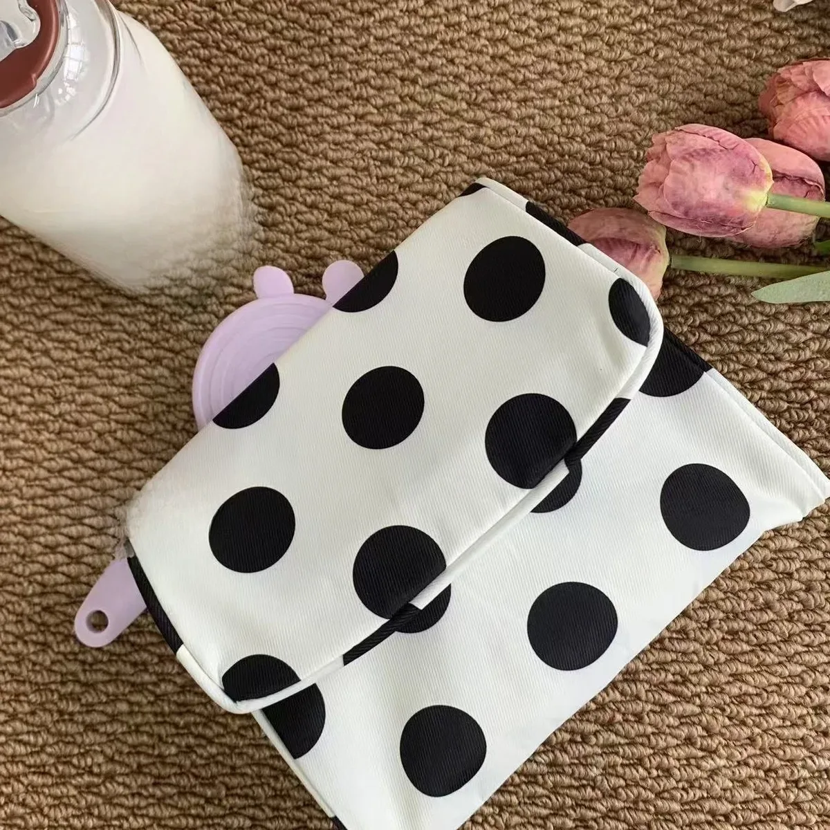 grande trousse de maquillage à pois avec miroir, portable, pliable, à fermeture éclair, organisateur de rangement de beauté pour femmes en voyage.