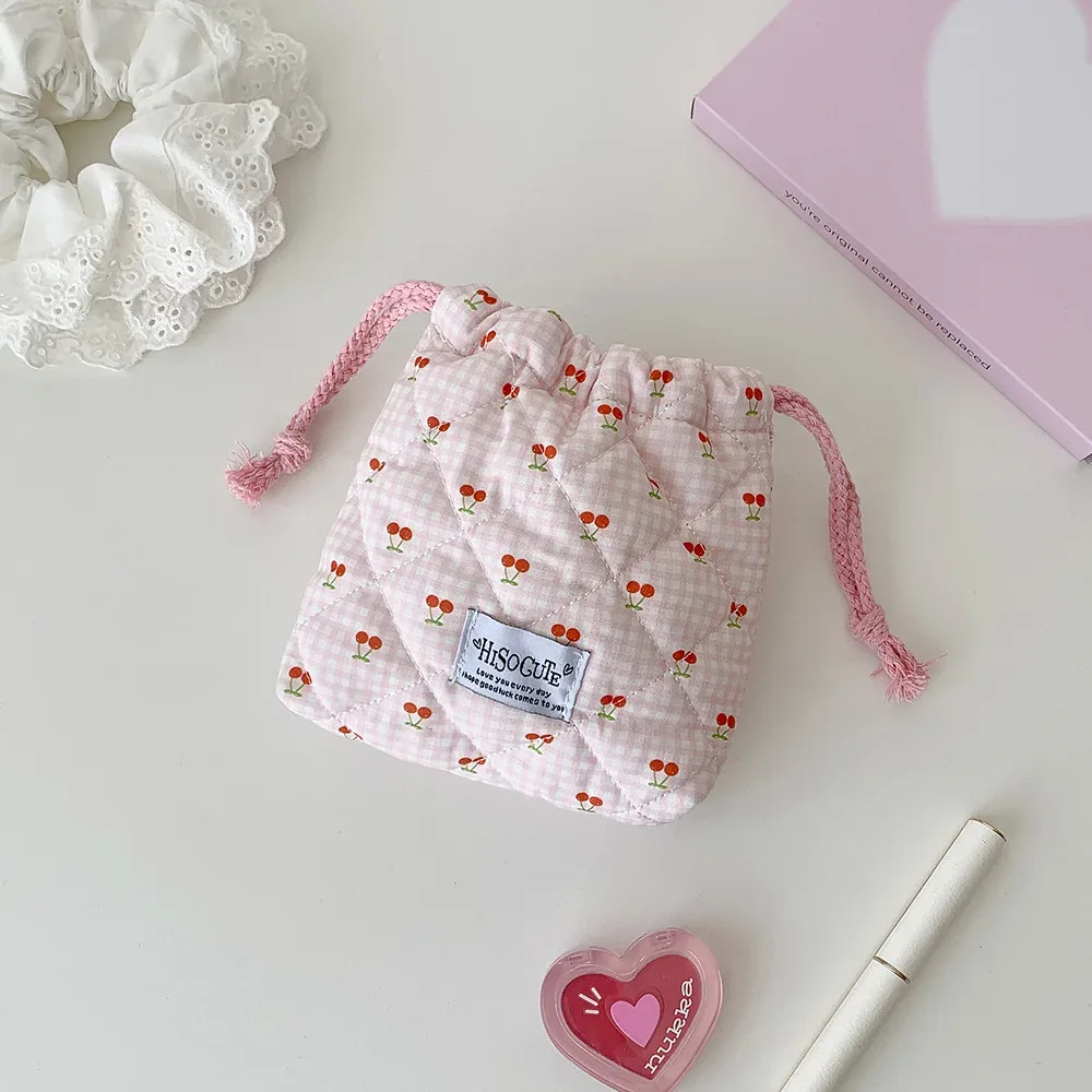 sac à cosmétiques pour femmes, sac de maquillage japonais à carreaux cerise, sac de maquillage kawaii avec cordon de serrage, sac de rangement compact et portable de voyage pour filles