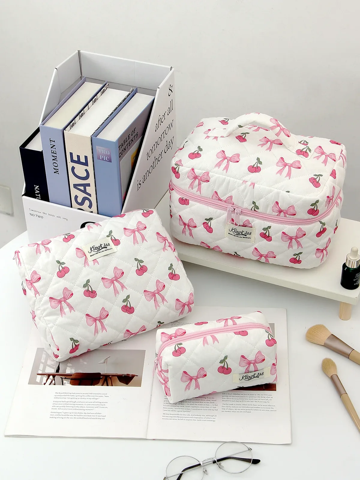 trousse polyester cerises rubans blanc rose voyage cosmétiques maquillage portable matelassée fermeture éclair multifonctionnelle