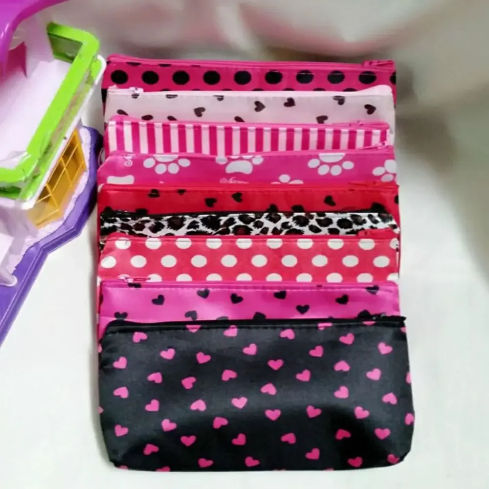 trousse de maquillage à motif cœur, design tendance, sac de toilette multifonctionnel à fermeture éclair, grande capacité professionnelle