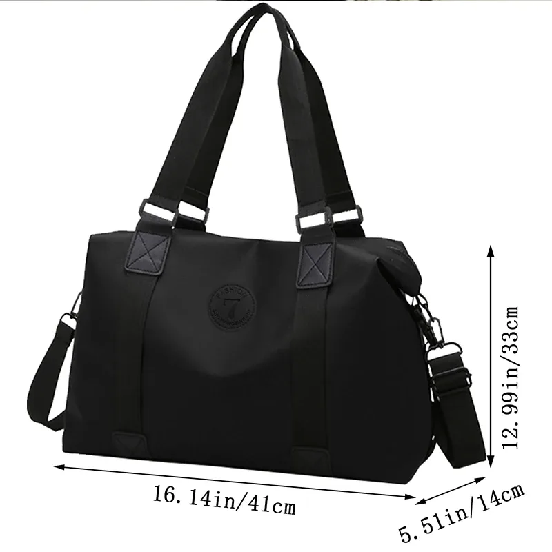 sac de sport chic avec emblème et détails pour les voyages quotidiens, élégant, multicolore, léger, polyvalent, décontracté, fonctionnel, sac de transport