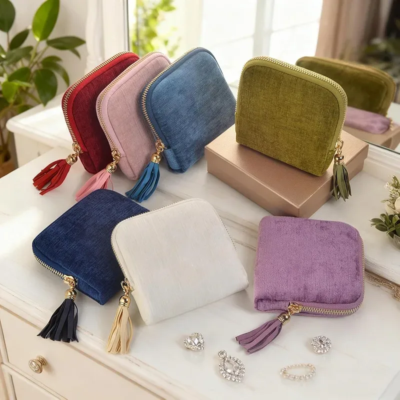 sac de rangement pour bijoux exquis avec pendentif pompon, pochette zippée pour bagues, grande capacité, sac de voyage pour bracelets en cristal