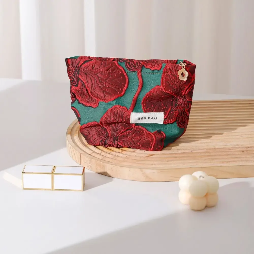 sac de rangement pour serviettes hygiéniques de voyage, trousse de maquillage rouge chinois rétro, sac de rangement portable de grande capacité pour les évaluateurs cosmétiques