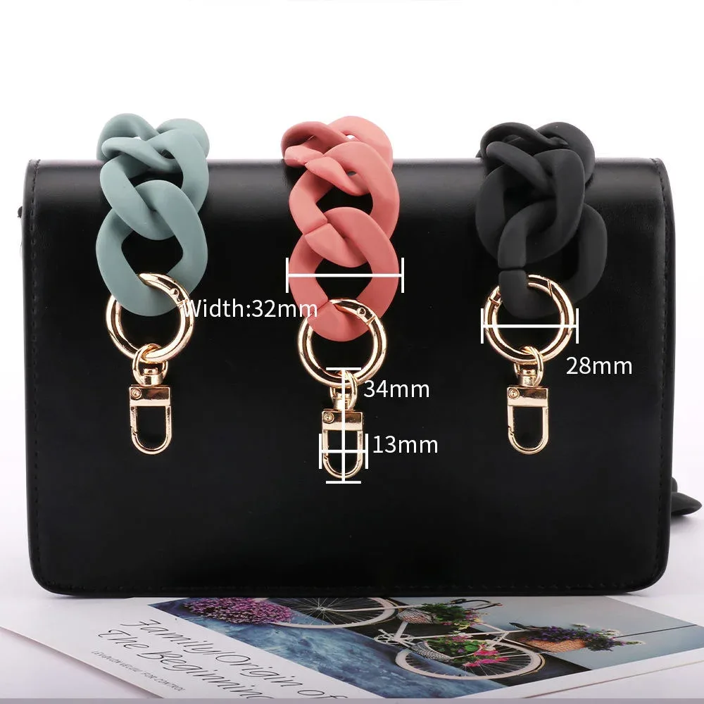 chaîne silicone maillons entrelacés boucles dorées accessoire voyage sangle remplacement noir blanc marron rose pâle gris vert