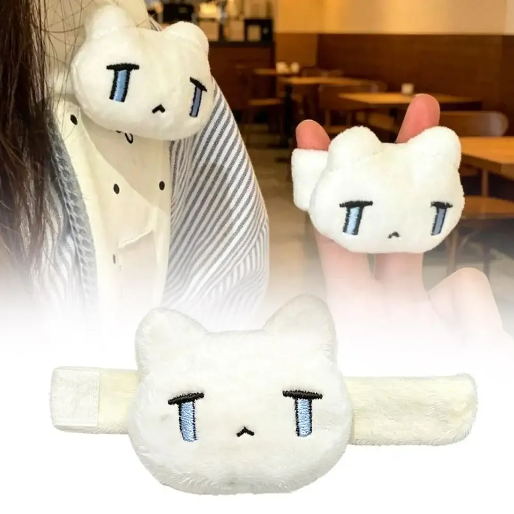pendentif en peluche chat mignon aux larmes, décoration de sangle de sac à dos à velcro, accessoires de sac à clés en peluche de dessin animé, cadeau esthétique pour ami