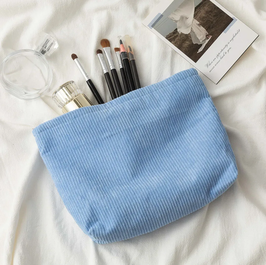 trousse de maquillage personnalisée en velours côtelé, cadeau pour demoiselle d'honneur, pochette de voyage pour les vacances, trousse de toilette personnalisée avec nom, trousse de toilette de voyage