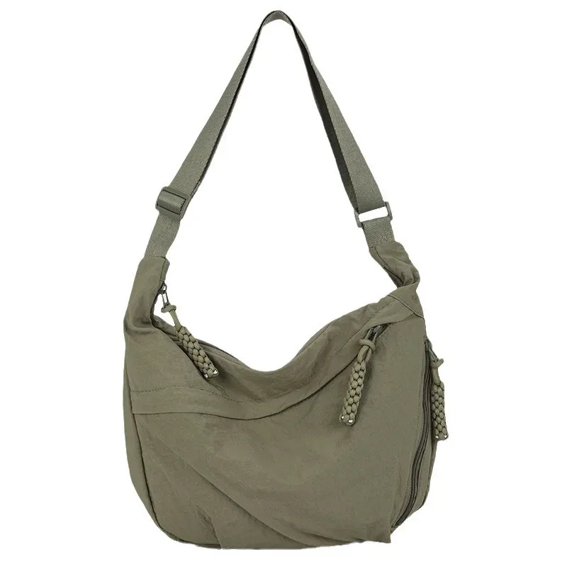 sac hobo imprimé léopard unique, sac à bandoulière sportif pour les déplacements, tout rond, sac à cosmétiques polyvalent et élégant pour femmes