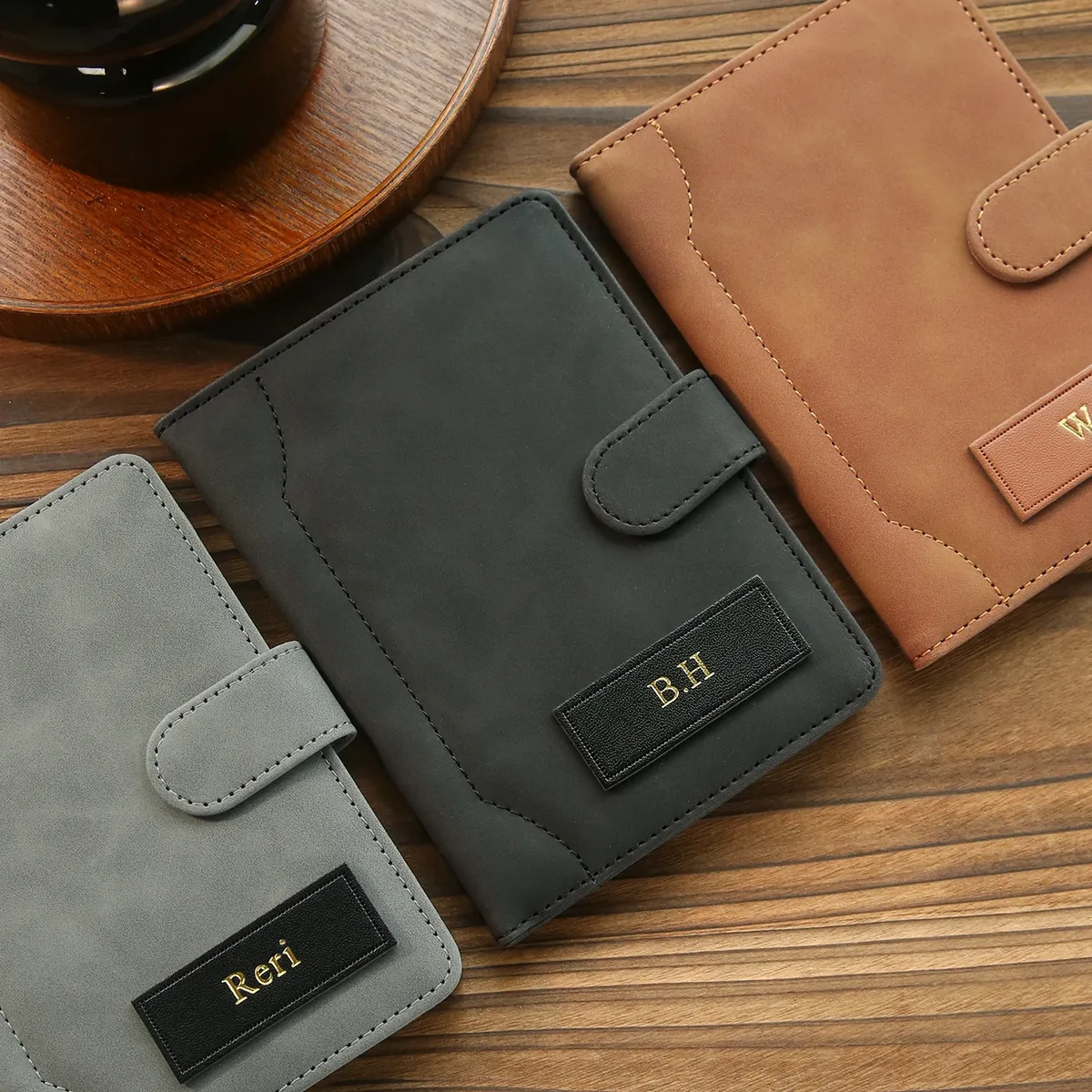 porte-passeport personnalisé avec nom, en suède mat, en similicuir, sac de passeport fait main, accessoires de voyage, cadeau personnalisé
