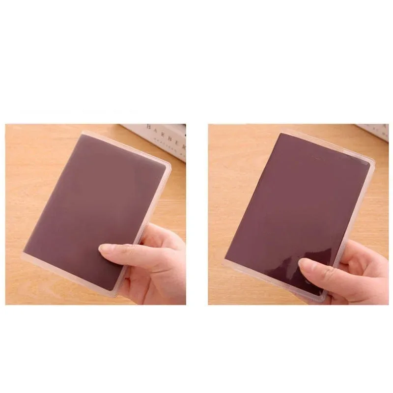 housse document voyage transparente pvc couleur marron rose vert protection simple pratique accessoire voyage
