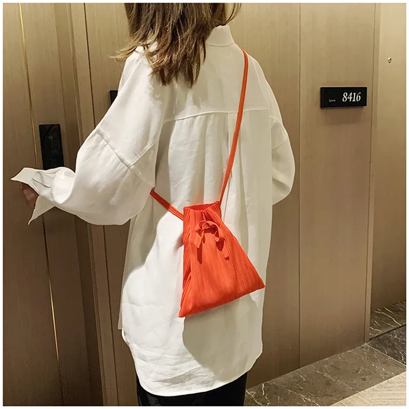 miyake plis sac de créateur femmes sac à bandoulière à la mode portable dames sac à main sac plissé sac licorne sacs à main 5072