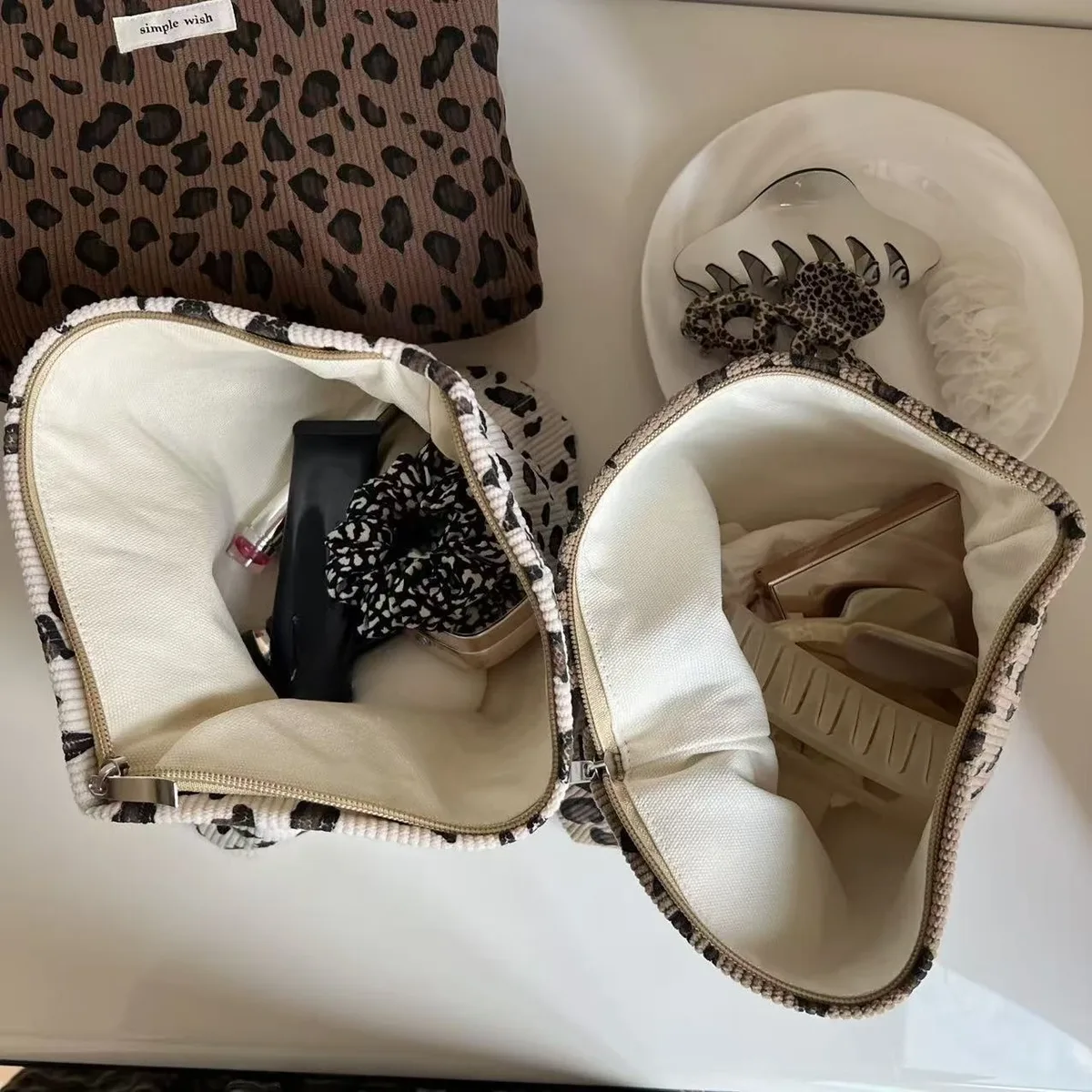 trousse de maquillage rétro en velours côtelé motif léopard, rouge à lèvres, organisateur de cosmétiques, sac à fermeture éclair, sac de lavage et de rangement de voyage pour femmes