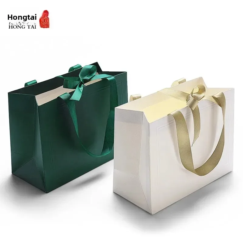 Sac en papier portable pour bijoux, sac d'emballage personnalisable avec logo, sac cadeau avec ruban, pochettes de rangement pour accessoires de bijoux