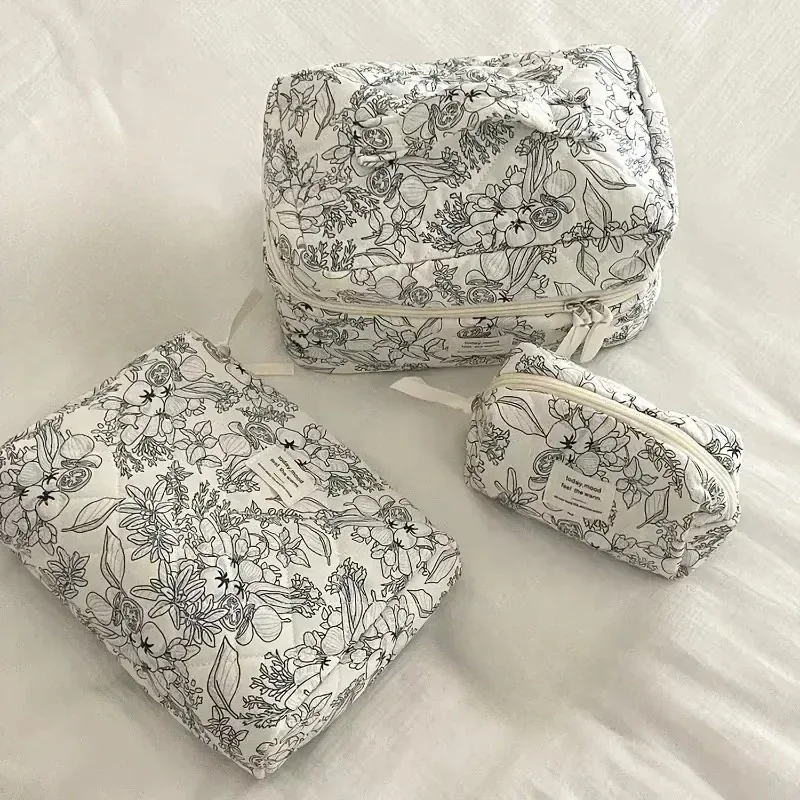 sac à cosmétiques vintage à fleurs pour femmes, vente en gros, organisateur de voyage de maquillage à fermeture éclair portable, sac à main féminin, pochette de rangement de toilette