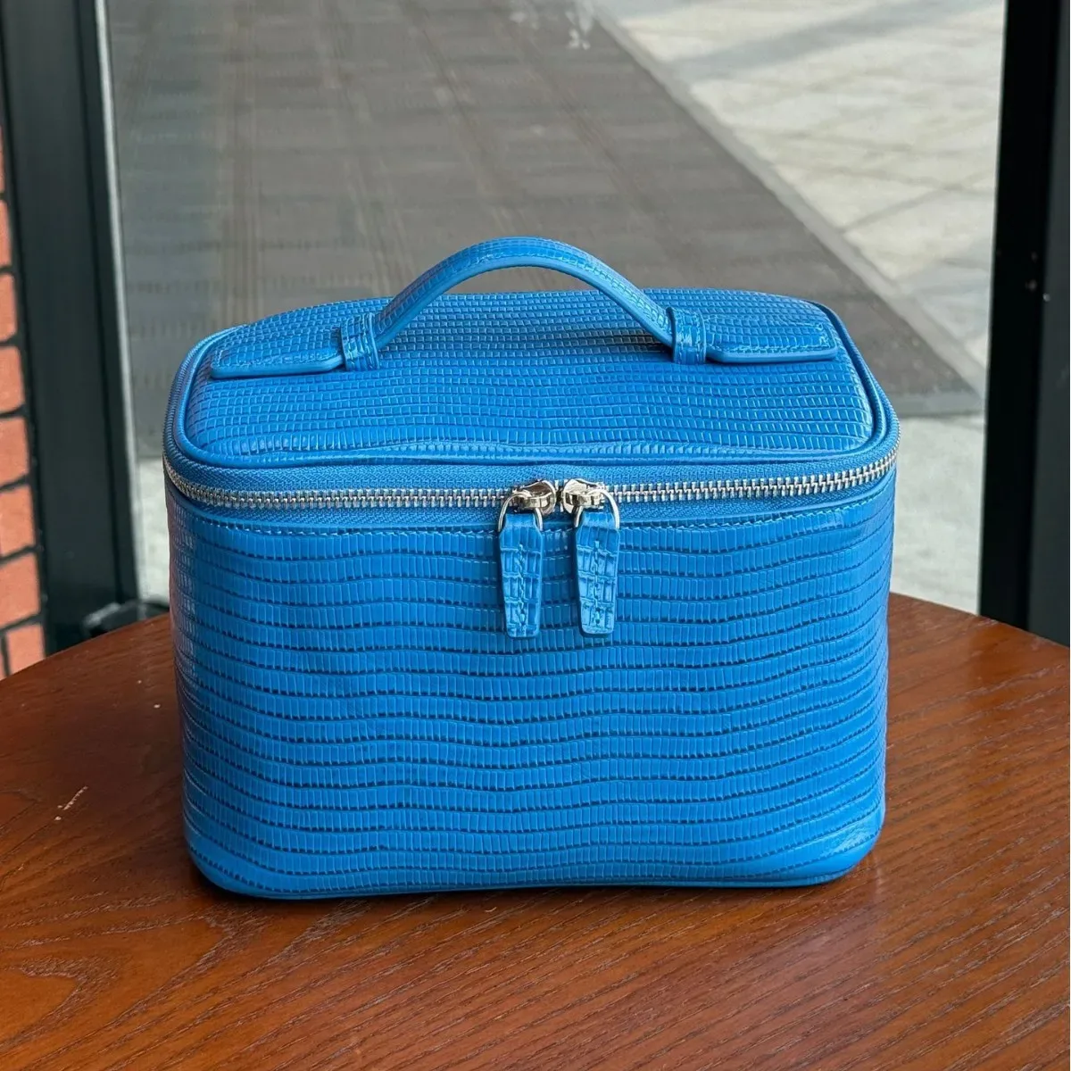nouvelle trousse de maquillage en cuir véritable à motif lézard, grande capacité, personnalisable avec initiales, sac de voyage portable pour femmes