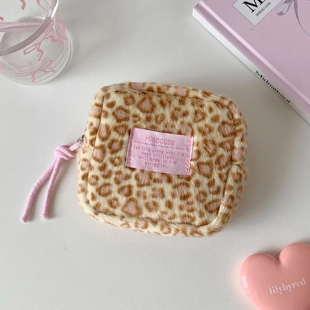 pochette cosmétique en peluche à imprimé léopard, mignonne, chaude, mini, carrée, légère, boîte à rouge à lèvres, sac de rangement pour maquillage, pour un usage quotidien
