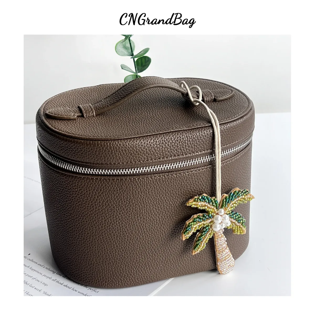 sac à bandoulière en forme de cocotier, chaîne en diamant de luxe légère, pendentif de sac à cosmétiques, accessoires décoratifs, pompon, bijoux, porte-clés, nouvelle collection