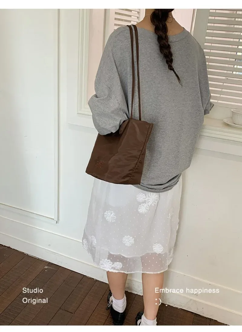 sac fourre-tout mini en nylon uni décontracté pour femme, sac à bandoulière léger pour usage quotidien, travail, voyage et sorties décontractées