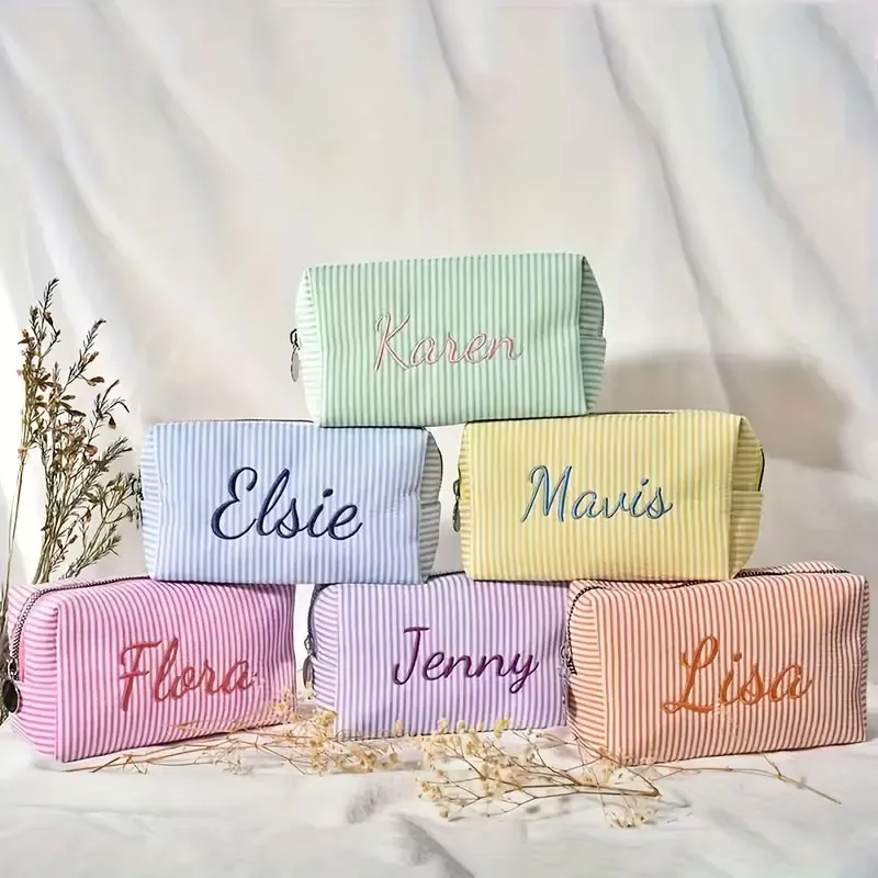 【nom personnalisé】trousse de toilette de voyage rayée, trousse à maquillage zippée - broderie de nom personnalisée, sac de rangement cosmétique portable en polyester, adapté pour les voyages, l'école, le dortoir ou la maison, un indispensable pour le dortoir |     design amusant |     fermeture éclair durable, trousse de toilette de voyage