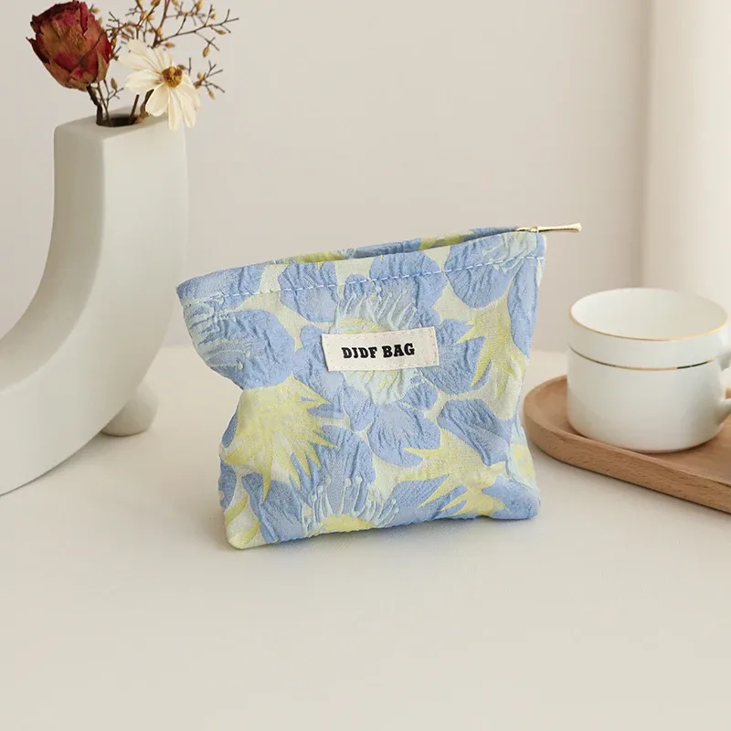 mini sac à cosmétiques portable rouge doux pour femme, petit sac de rangement pour serviettes hygiéniques, sac pour pièces de monnaie et clés, sac pour cartes bancaires portables