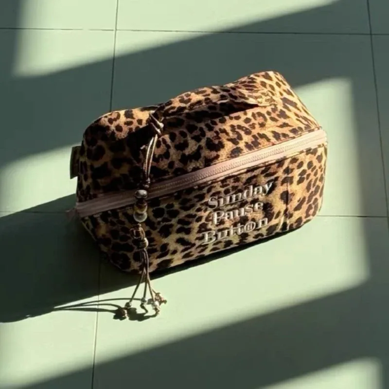 sac de maquillage pour femme à imprimé léopard, grande capacité, sac de toilette de voyage tendance, sac de rangement cosmétique à fermeture éclair pour femme