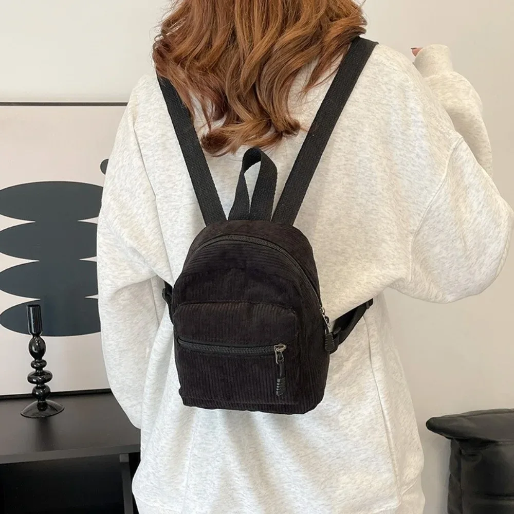 mini sac à dos en velours côtelé de couleur unie, style coréen, léger, avec fermeture éclair, sac à bandoulière double, sac à dos vintage portable pour les voyages quotidiens